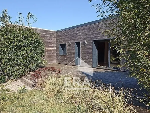 Maison 5 pièces 216 m²