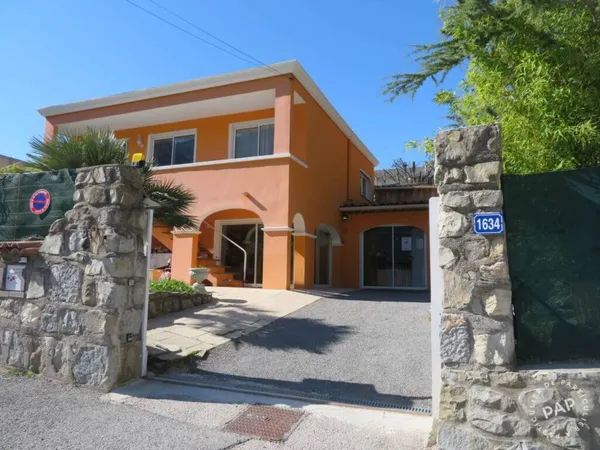 Maison 6 pièces 140 m²