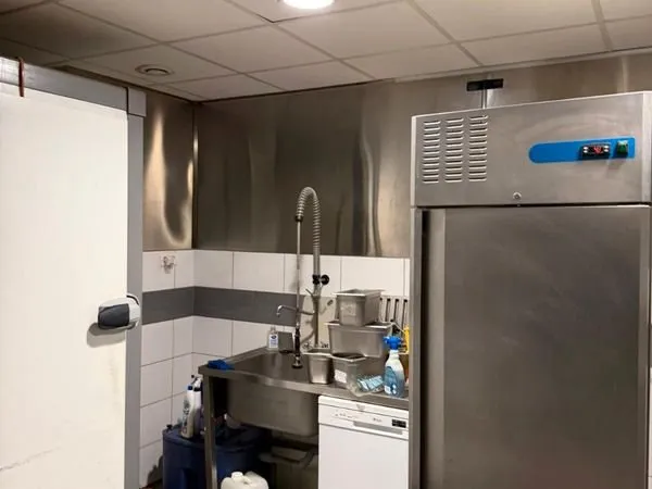 Commerce Vente Annemasse  69m² 70000€