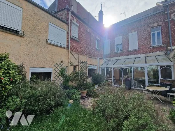 Immeuble 229 m²