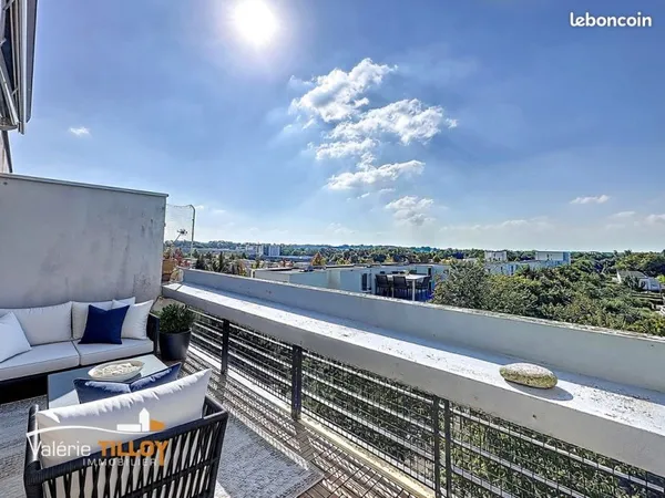 Dernier étage terrasse pour cet appartement T4 de 76m² à Saint Jacques de la Lande