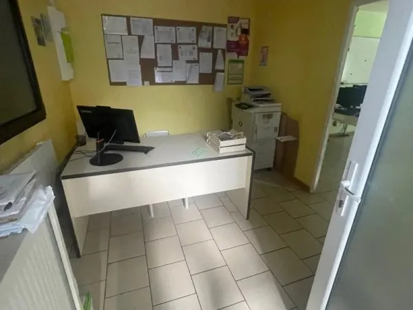 Local commercial