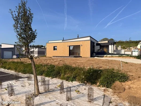 Maison Neuve à 2 km de la mer