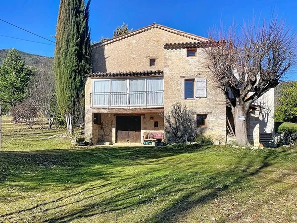 Maison La Palud Sur Verdon 5 pièces 131 m2, terrasse, atellier, chaufferie, cave