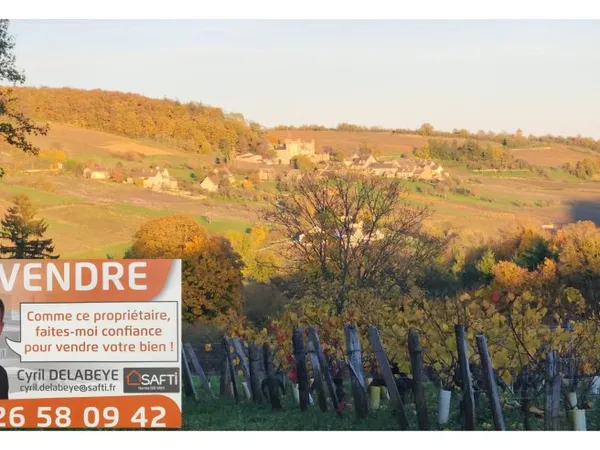 Entre vignes et coteaux, l'alliance de la praticité contemporaine et du charme de l'ancien révèle un