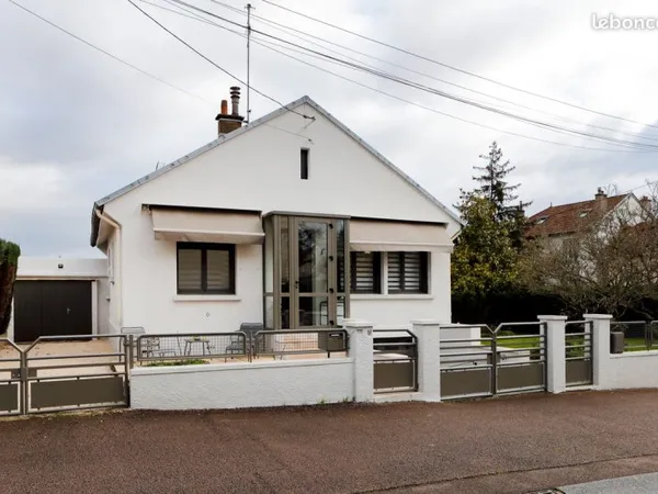Maison rénovée proche centre ville