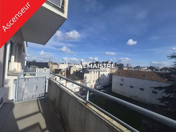 Appartement à vendre - Le Havre Centre-ville - 92 m² - 3 chambres (4 possibles) - Ascenseur et garag