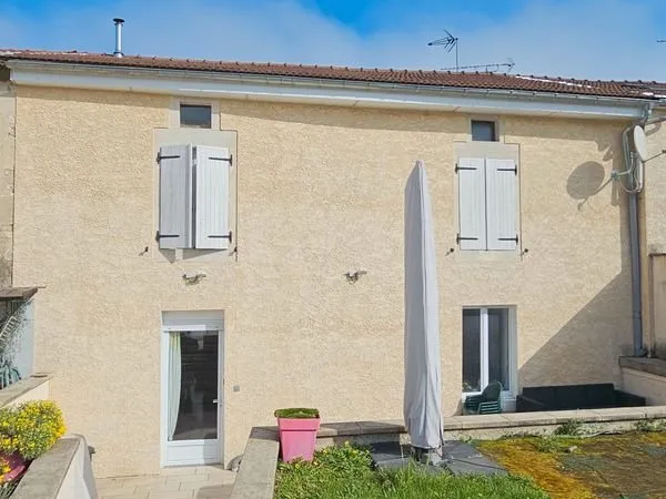 Maison de village 146m2