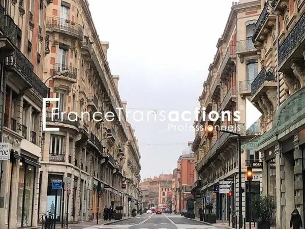 Fonds de commerce 225 m²