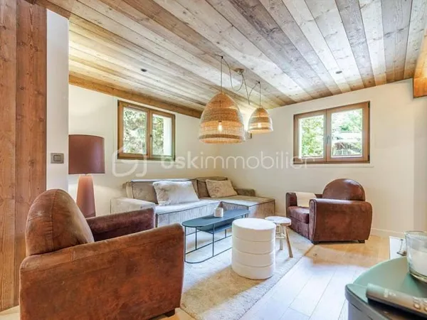 Chalet 9 pièces 216 m²
