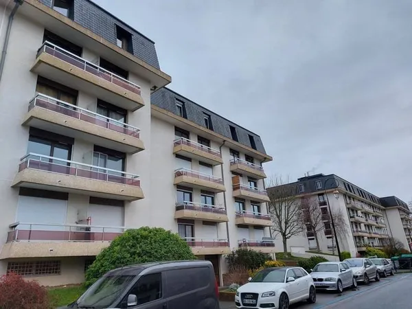 Studio 1 pièce 29 m²