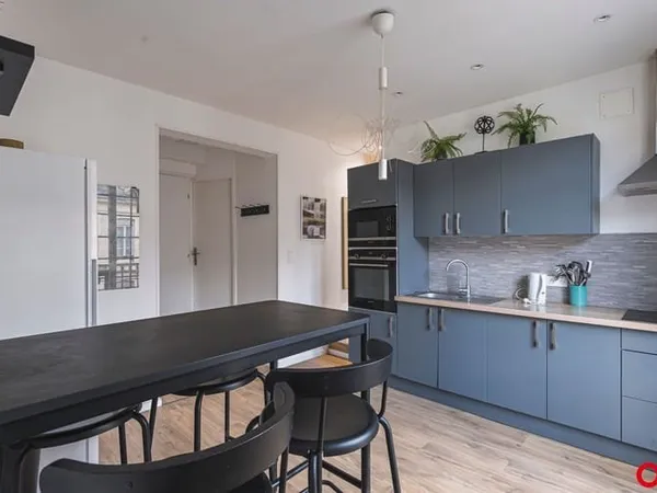 Appartement 5 pièces 81 m²