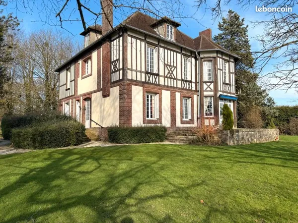 Belle propriété avec grand terrain