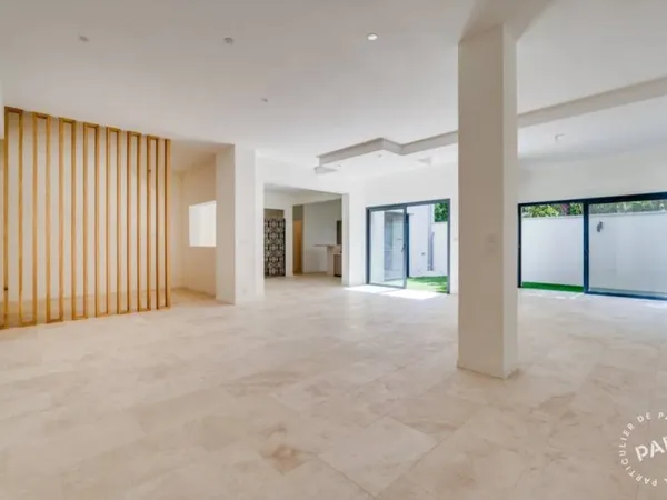 Appartement 5 pièces 180 m²