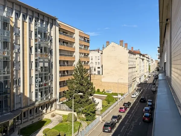 Studio 1 pièce 23 m²