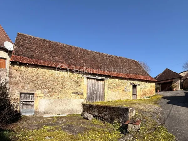Maison 256 m²