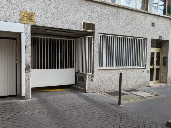 Loue parking - Cour privée - Ledru Rollin - Paris 11ème - 14m²