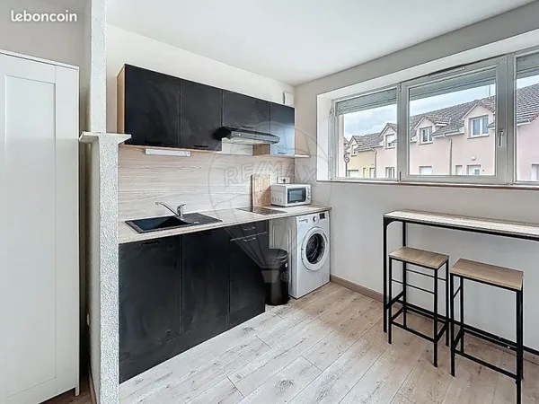 Studio 1 pièce 16 m²