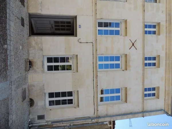 Maison à Pons
