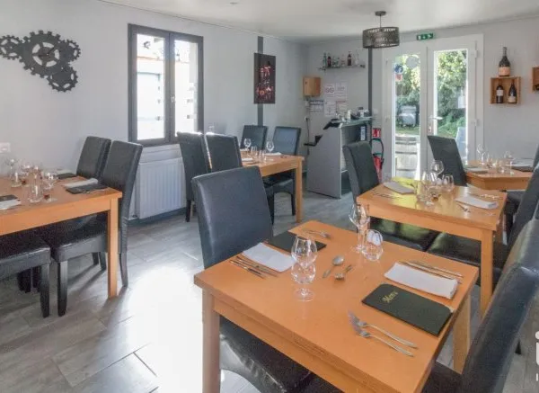 Fonds de commerce 140 m²