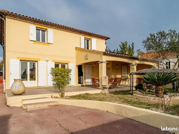 Maison 6 pièces 200 m²