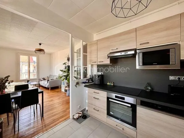 Appartement F3 - cave - place de parking