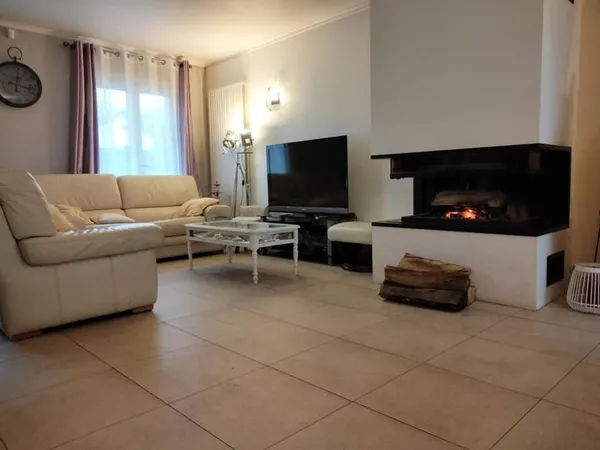 Chambre de 9m2 à louer sur La Ville-du-Bois