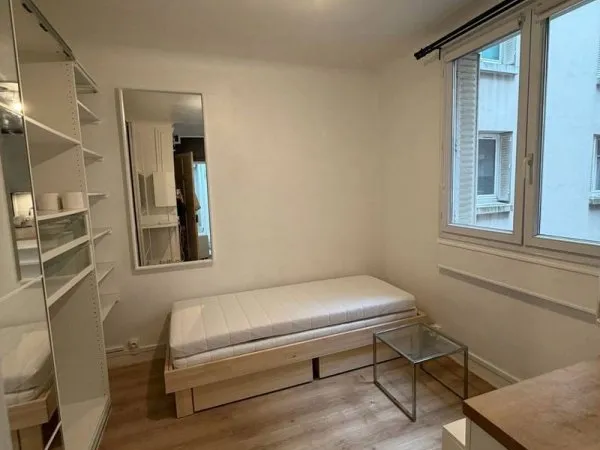 Studio 1 pièce 15 m²