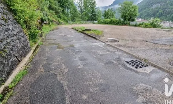 Terrain 1000 m²