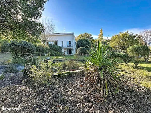 Maison 5 pièces 128 m²