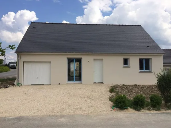 PLAIN PIED 3 CHAMBRES AVEC GARAGE