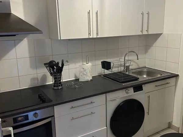 APPARTEMENT TYPE F2 MEUBLE 49m²