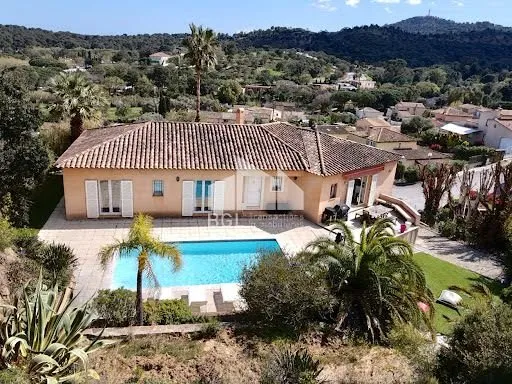 Maison 7 pièces 159 m²