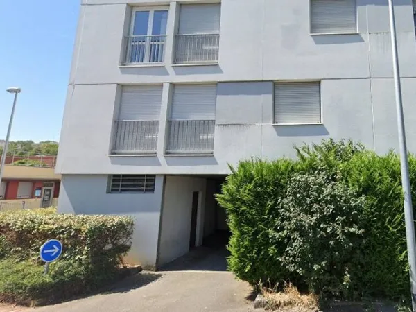 Parking 10 m²