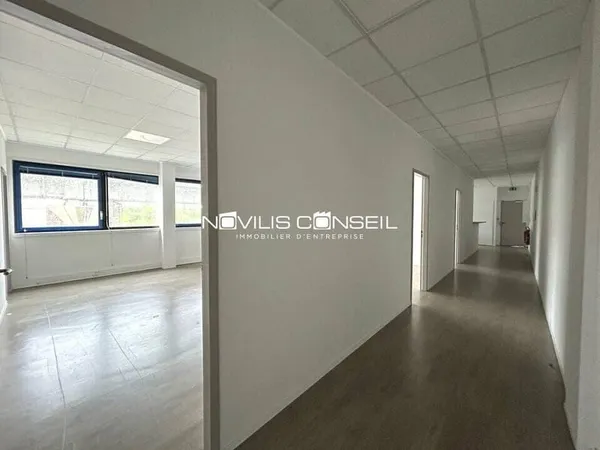 Bureaux 135 m²