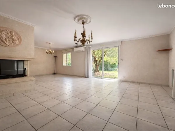 Maison 5 pièces 152 m²