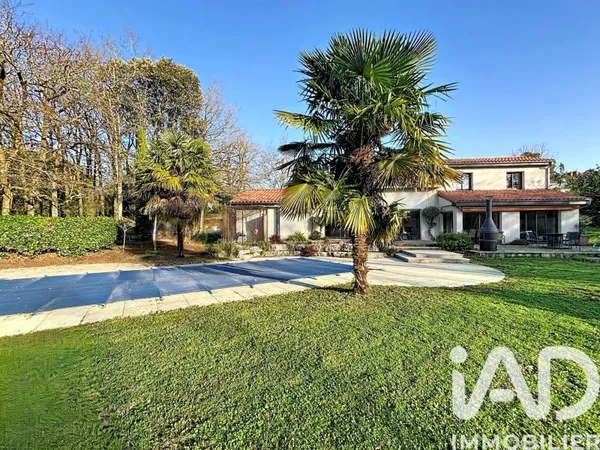 Maison 7 pièces 175 m²