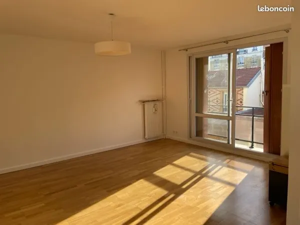 Studio à louer à Vincennes