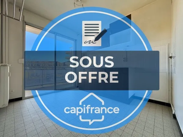 APPARTEMENT T1 27 M2, CENTRE VILLE, PROCHE IUT, BALCON, CAVE, 1ER ÉTAGE AVEC ASCENSEUR, LUMINEUX