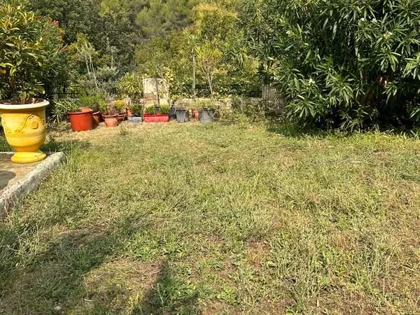 T2 meublé avec Terrasses de courte période
