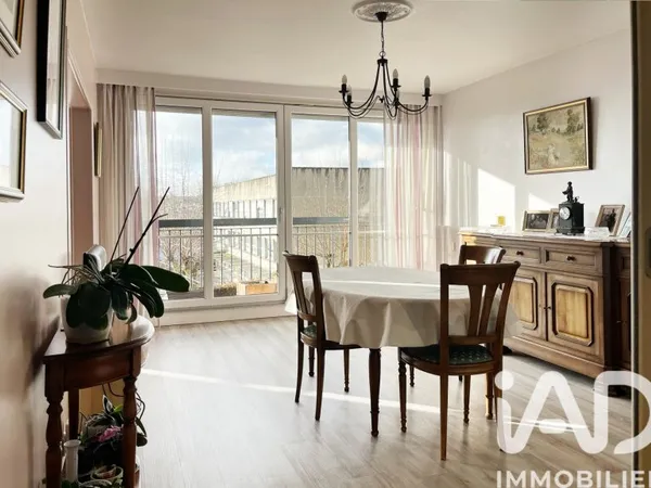 Appartement 4 pièces 82 m²