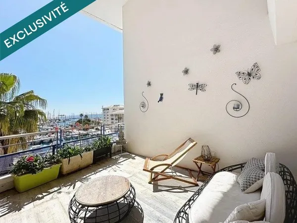 DERNIER ETAGE VUE MER TERRASSE GARAGE DOUBLE