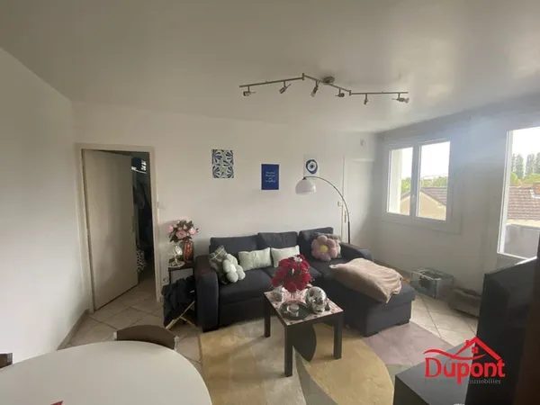 Tres bel appartement 3 chambres a visiter rapidement