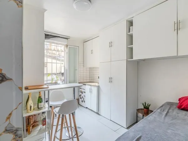Studette de 1 pièce de 12 m² situé à Paris 3ème