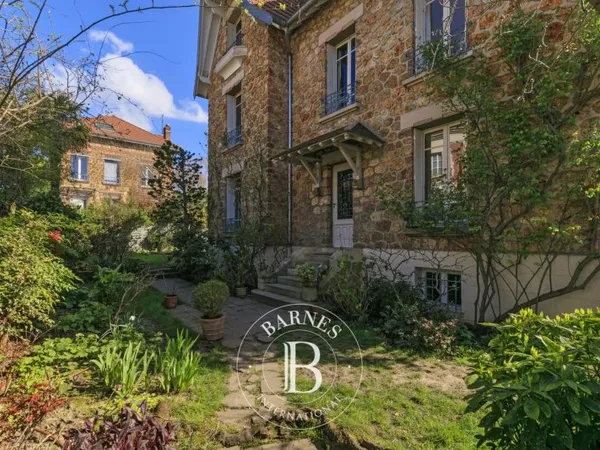 Belle maison meulière à Meudon