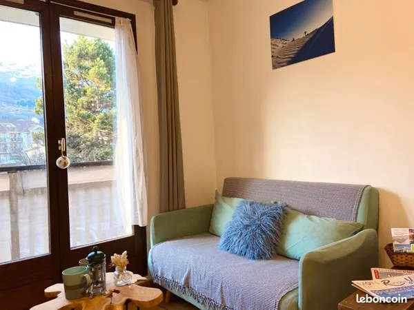 Studio Sallanches proche centre et gare