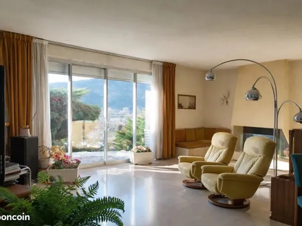 Maison 5 pièces 166 m²