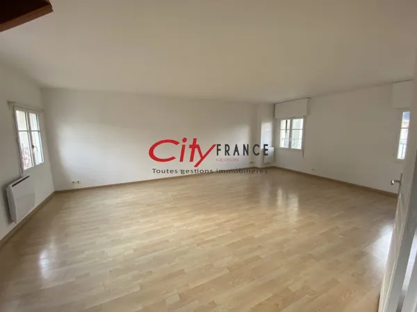Appartement 4 pièces 91 m²