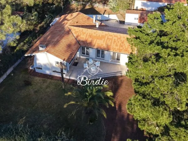 Seignosse Bourdaines/Fond du Lac d'Hossegor: maison de plain-pied sur un terrain de 951m²