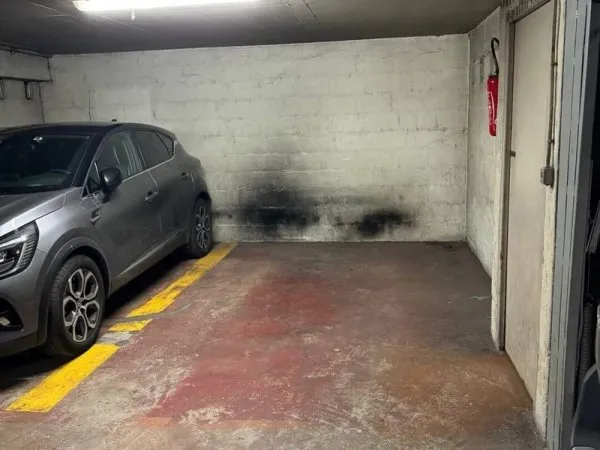 Parking 10 m²